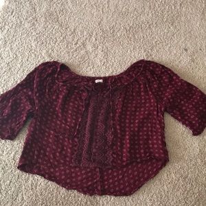 Hollister patterned Crop-Top with Lace Detail